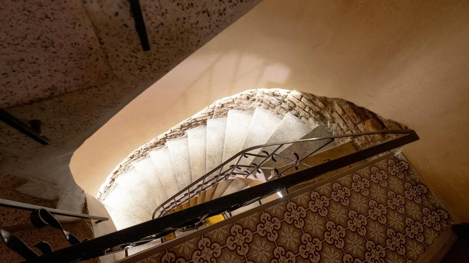 Golopa Suites İstanbul Apart Otel